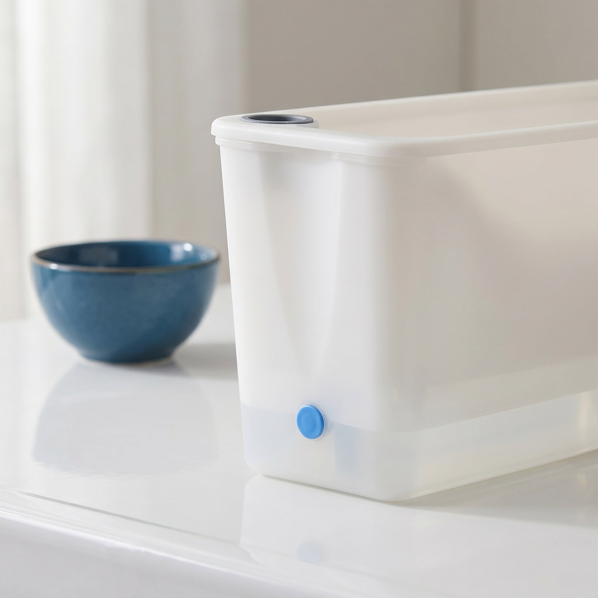 長方形プランター、プラスチック製、窓辺用、花箱、バルコニー用 - Self-Watering Planter のレビューと価格